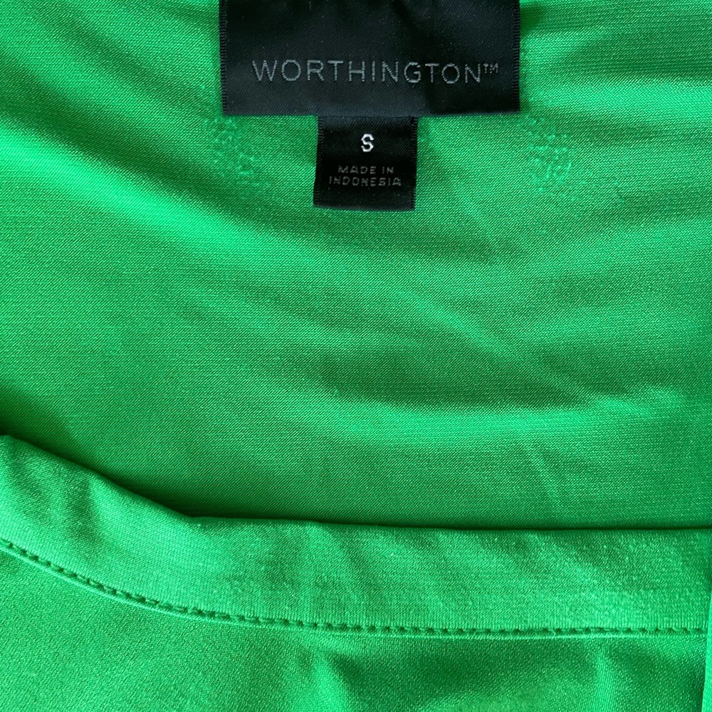 Green Worthington work blouse